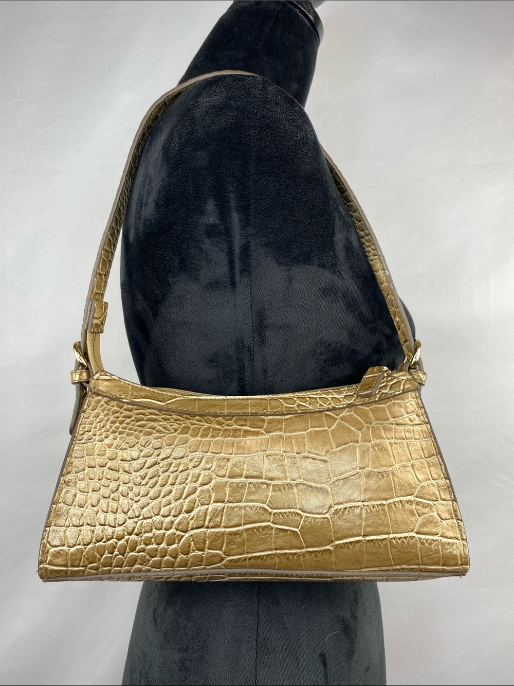 Y2K Worthington Gold Metallic Croc Embossed Faux Leather Mini Shoulder Bag